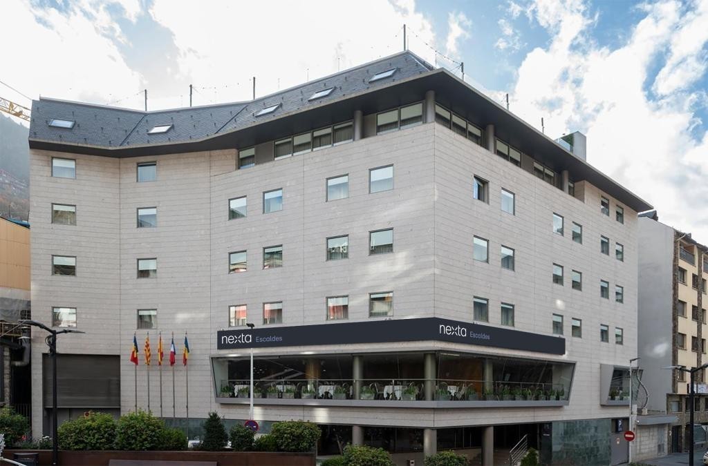 Descubre Andorra desde Escaldes: confort 4* en cada detalle
