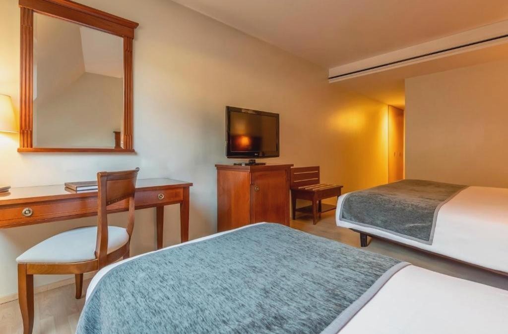 ¡Relax en Andorra! Hotel 4* y entradas para Caldea Premium - Hotel Nexta Escaldes (antiguo Hotel Hesperia)