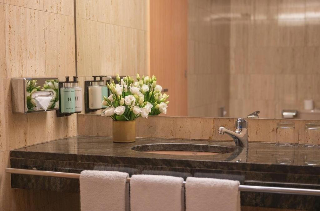 ¡Relax en Andorra! Hotel 4* y entradas para Caldea Premium - Hotel Nexta Escaldes (antiguo Hotel Hesperia)