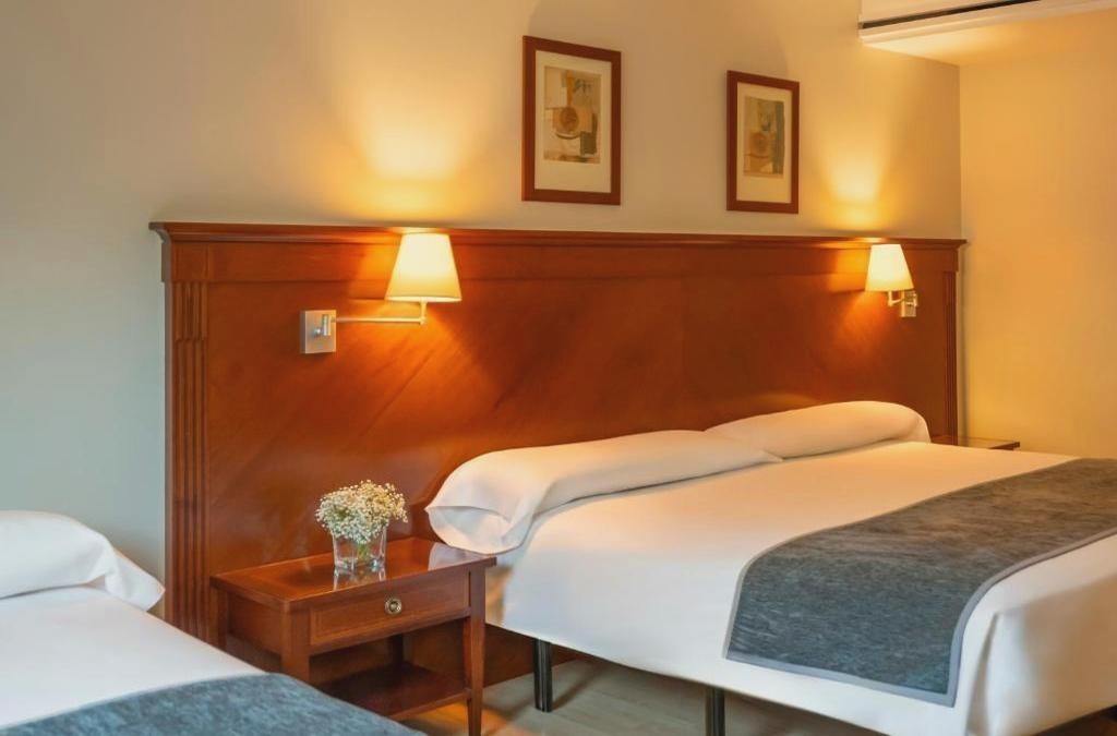 ¡Relax en Andorra! Hotel 4* y entradas para Caldea Premium - Hotel Nexta Escaldes (antiguo Hotel Hesperia)