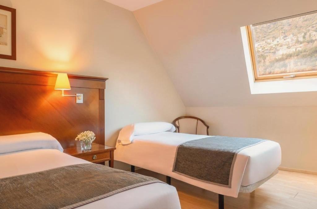¡Relax en Andorra! Hotel 4* y entradas para Caldea Premium - Hotel Nexta Escaldes (antiguo Hotel Hesperia)
