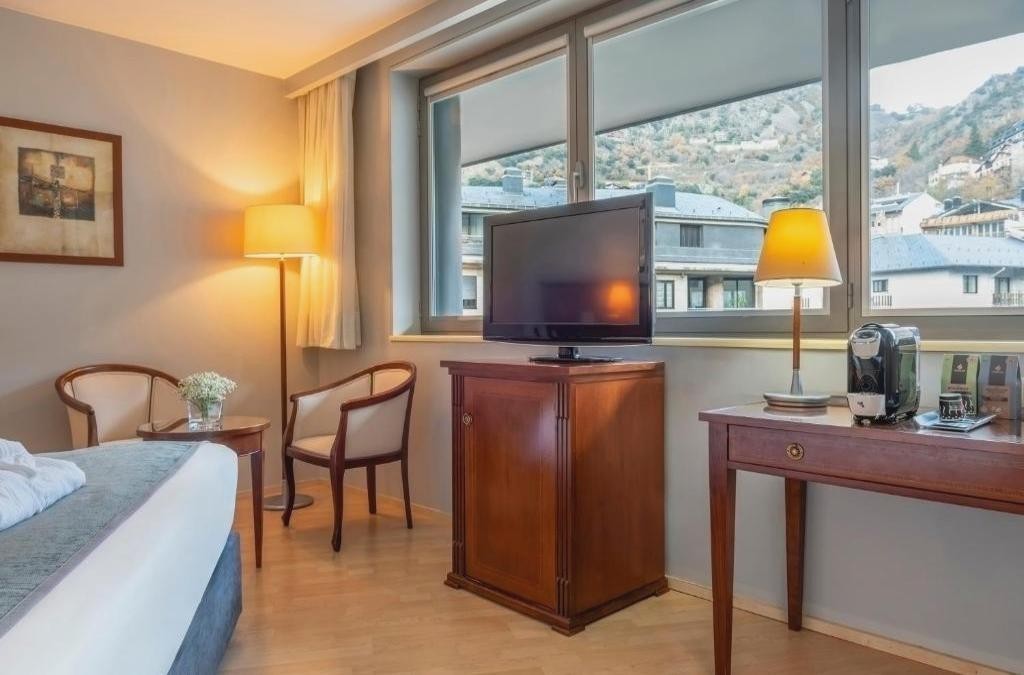 ¡Relax en Andorra! Hotel 4* y entradas para Caldea Premium - Hotel Nexta Escaldes (antiguo Hotel Hesperia)