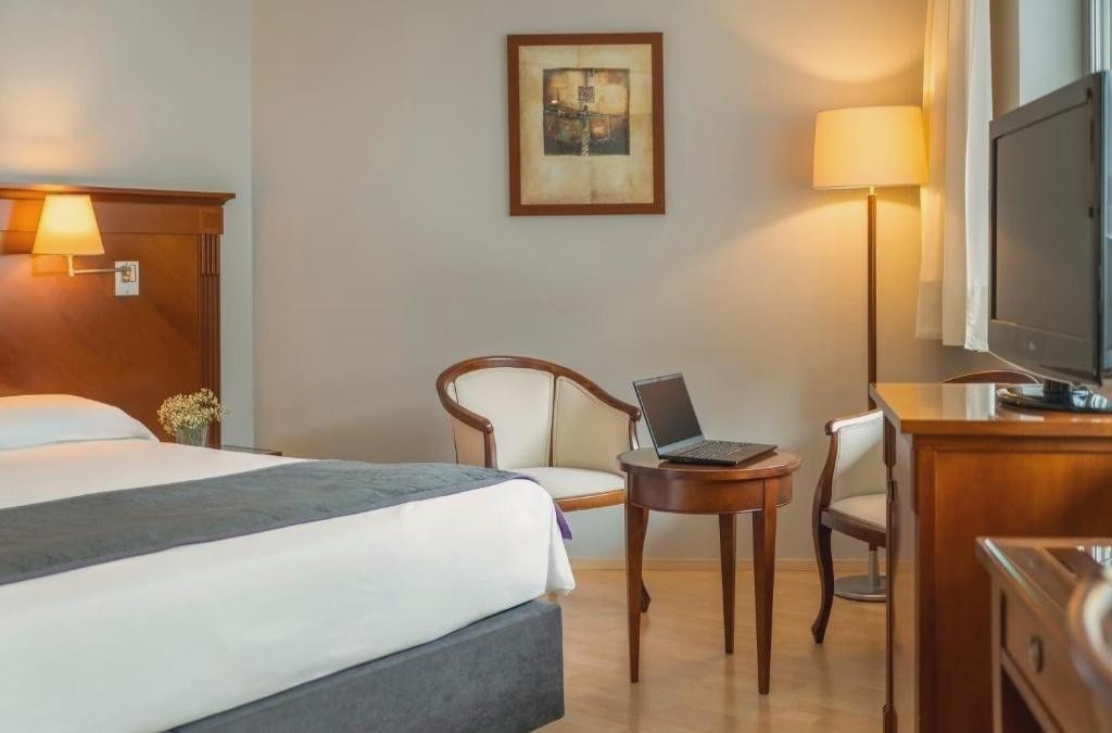 ¡Relax en Andorra! Hotel 4* y entradas para Caldea Premium - Hotel Nexta Escaldes (antiguo Hotel Hesperia)