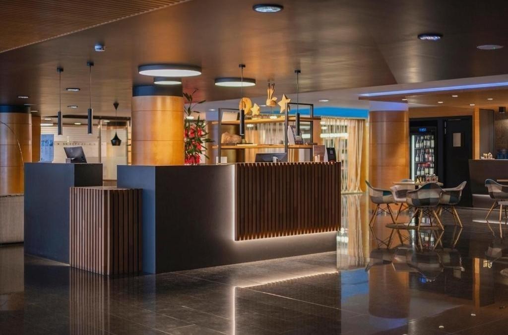 ¡Relax en Andorra! Hotel 4* y entradas para Caldea Premium - Hotel Nexta Escaldes (antiguo Hotel Hesperia)