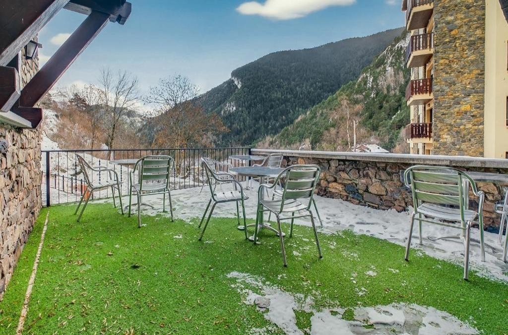 Invierno en estado puro: Arinsal entre nieve y montañas (Andorra)