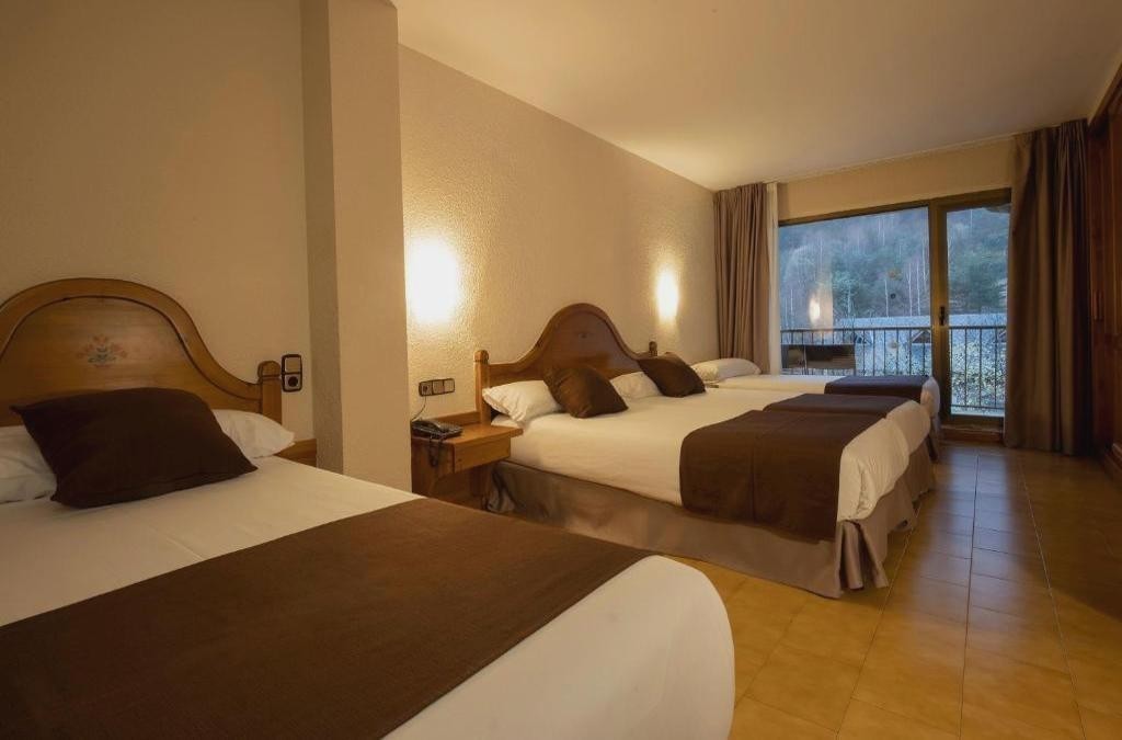 Aire de montaña y refugio de 4*: siente el otoño en Andorra - Hotel Sant Gothard by Nexta