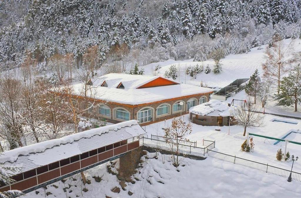 Aire de montaña y refugio de 4*: siente el otoño en Andorra - Hotel Sant Gothard by Nexta