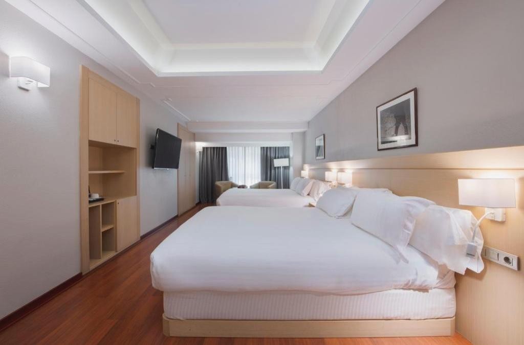 Andorra en hotel 5* céntrico y con SPA ¡Niños de 0 a 17 años gratis!