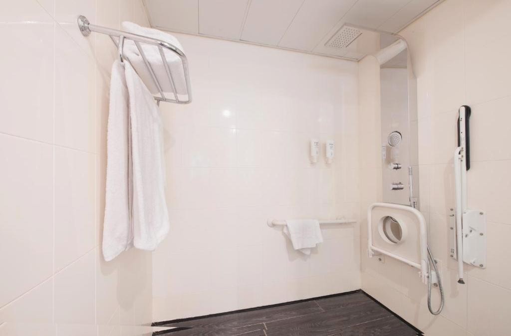 Andorra en hotel 5* céntrico y con SPA ¡Niños de 0 a 17 años gratis! - Suites Plaza Hotel & Wellness Andorra