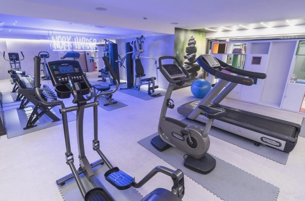 Andorra en hotel 5* céntrico y con SPA ¡Niños de 0 a 17 años gratis! - Suites Plaza Hotel & Wellness Andorra