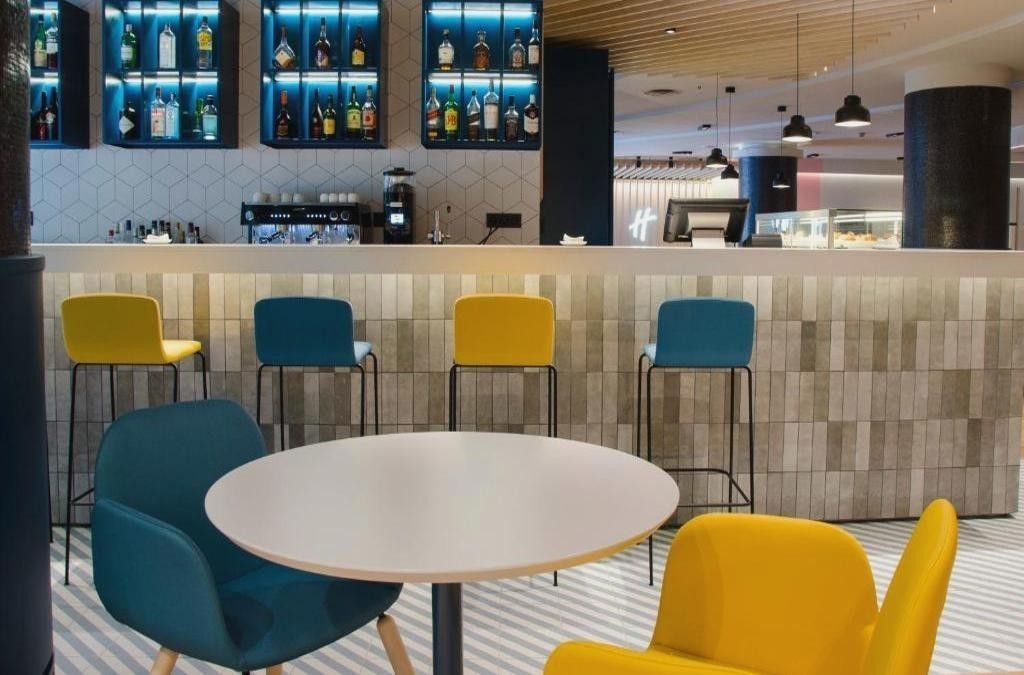 Andorra en hotel 5* céntrico y con SPA ¡Niños de 0 a 17 años gratis! - Suites Plaza Hotel & Wellness Andorra