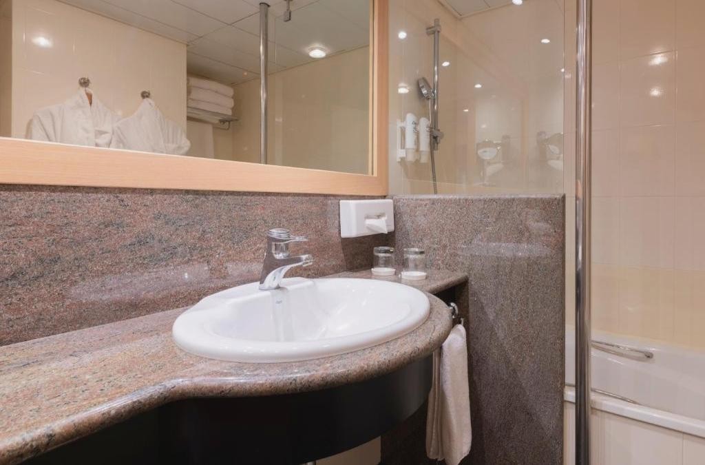 Andorra en hotel 5* céntrico y con SPA ¡Niños de 0 a 17 años gratis! - Suites Plaza Hotel & Wellness Andorra