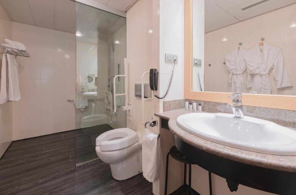 Andorra en hotel 5* céntrico y con SPA ¡Niños de 0 a 17 años gratis! - Suites Plaza Hotel & Wellness Andorra