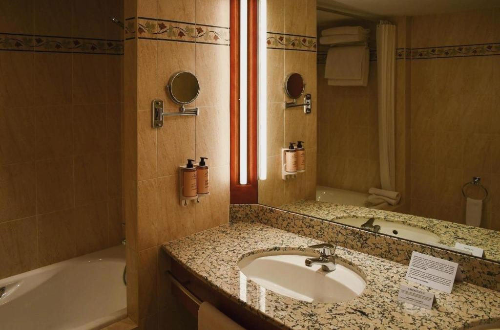 ¡Experiencia Andorra! Hotel 4* con SPA en el centro - Hotel Mercure Andorra