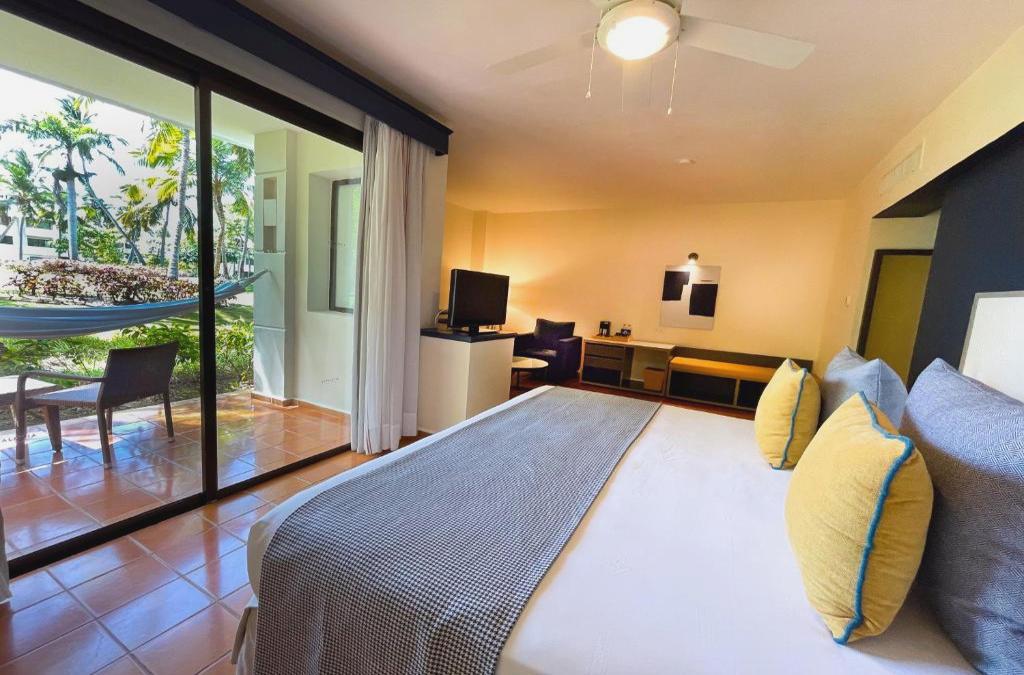 ¡Punta Cana con Vuelos y Hotel 5* en TODO INCLUIDO! - Hotel Catalonia Bávaro Beach
