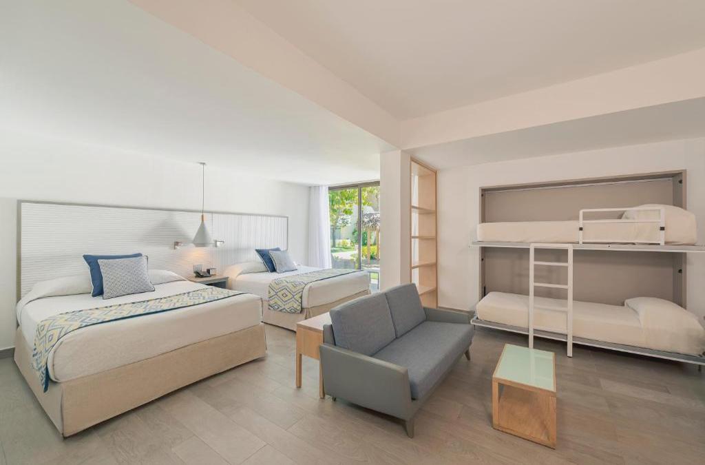 ¡Punta Cana con Vuelos y Hotel 5* en TODO INCLUIDO! - Hotel Catalonia Bávaro Beach