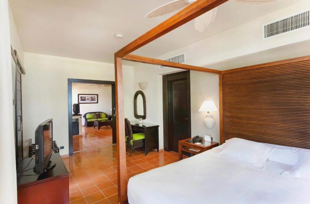 ¡Punta Cana con Vuelos y Hotel 5* en TODO INCLUIDO! - Hotel Catalonia Bávaro Beach