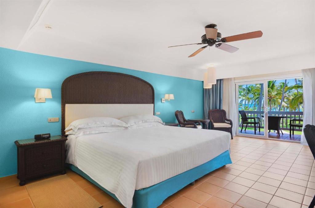 ¡Nos vamos al Caribe! Punta Cana con vuelos y Todo Incluido - Barceló Bávaro Beach (Adults only)