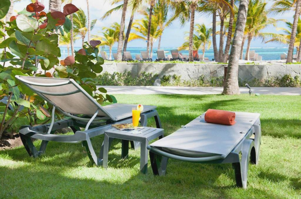 ¡Nos vamos al Caribe! Punta Cana con vuelos y Todo Incluido - Barceló Bávaro Beach (Adults only)