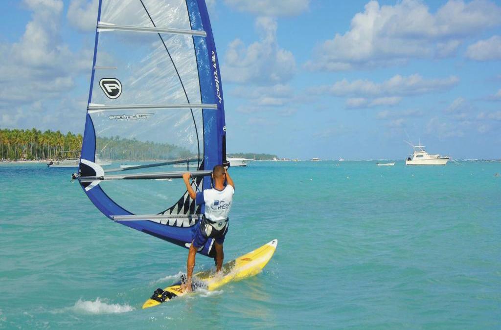 ¡Nos vamos al Caribe! Punta Cana con vuelos y Todo Incluido - Barceló Bávaro Beach (Adults only)