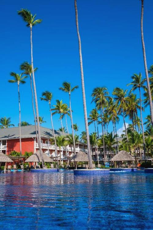¡Nos vamos al Caribe! Punta Cana con vuelos y Todo Incluido - Barceló Bávaro Beach (Adults only)