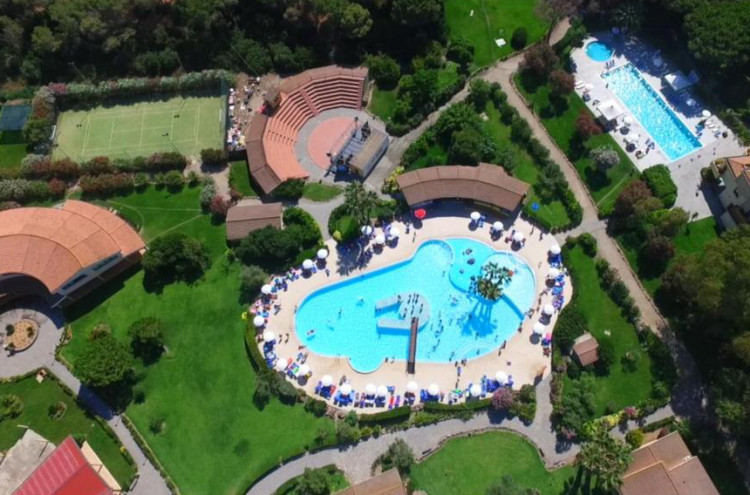Horse Country Resort Congress & SPA