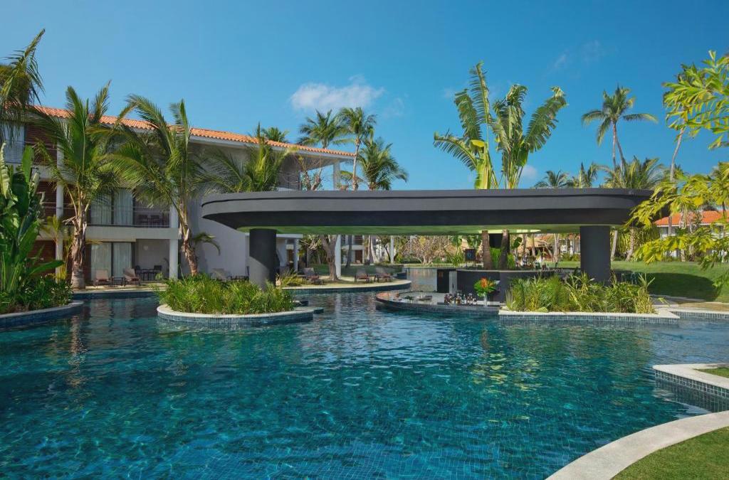 ¡Punta Cana con Vuelos y Hotel 5* en TODO INCLUIDO! - Dreams Flora Resort & Spa - All Inclusive