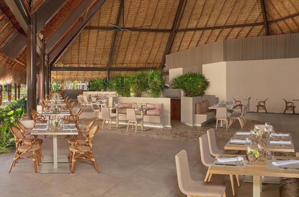 ¡Punta Cana con Vuelos y Hotel 5* en TODO INCLUIDO! - Dreams Flora Resort & Spa - All Inclusive