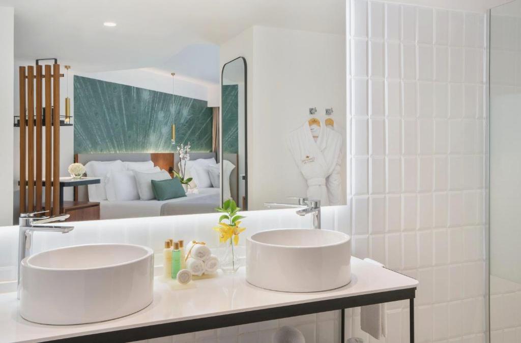 ¡Punta Cana con Vuelos y Hotel 5* en TODO INCLUIDO! - Dreams Flora Resort & Spa - All Inclusive