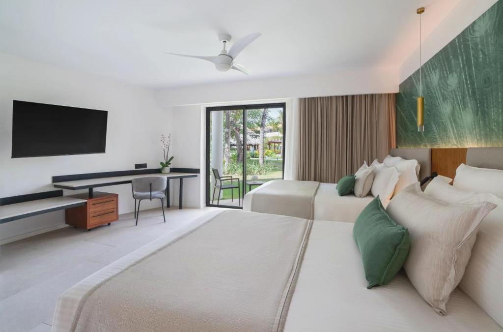 ¡Punta Cana con Vuelos y Hotel 5* en TODO INCLUIDO! - Dreams Flora Resort & Spa - All Inclusive