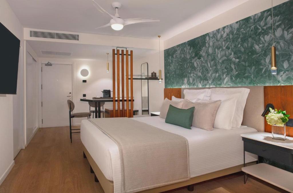 ¡Punta Cana con Vuelos y Hotel 5* en TODO INCLUIDO! - Dreams Flora Resort & Spa - All Inclusive