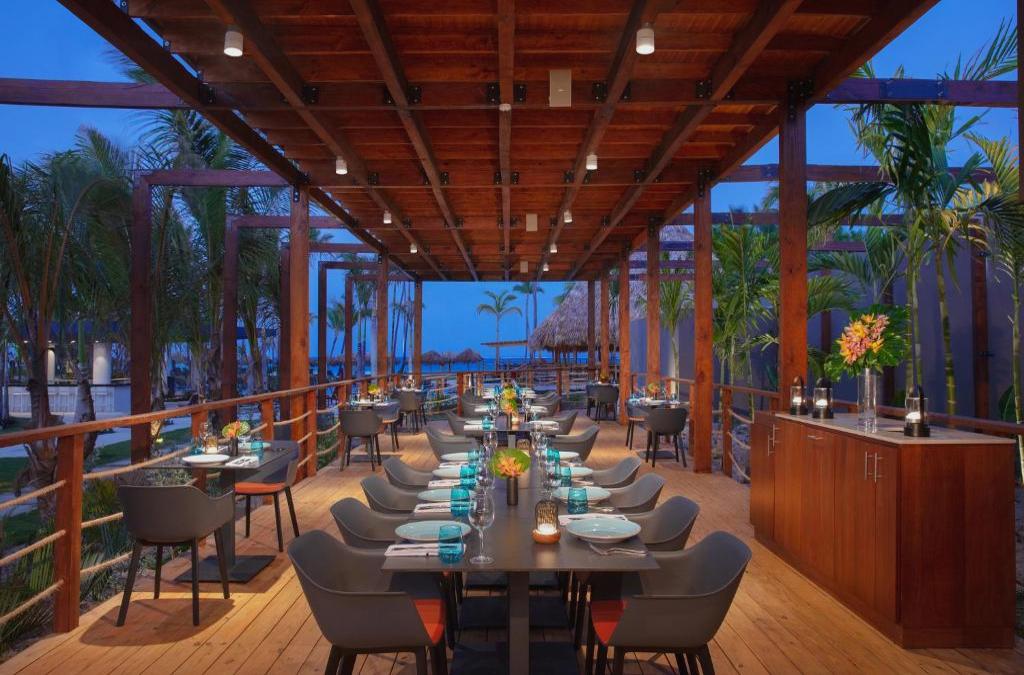 ¡Punta Cana con Vuelos y Hotel 5* en TODO INCLUIDO! - Dreams Flora Resort & Spa - All Inclusive