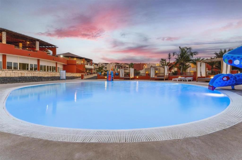 Boa Vista o Isla de Sal (Cabo Verde) en TODO INCLUIDO y hotel 4* o 5* - Hotel Occidental Boa Vista Beach
