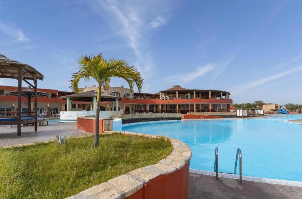 Boa Vista o Isla de Sal (Cabo Verde) en TODO INCLUIDO y hotel 4* o 5* - Hotel Occidental Boa Vista Beach