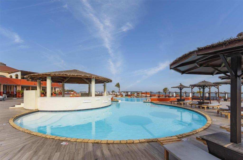Boa Vista o Isla de Sal (Cabo Verde) en TODO INCLUIDO y hotel 4* o 5* - Hotel Occidental Boa Vista Beach