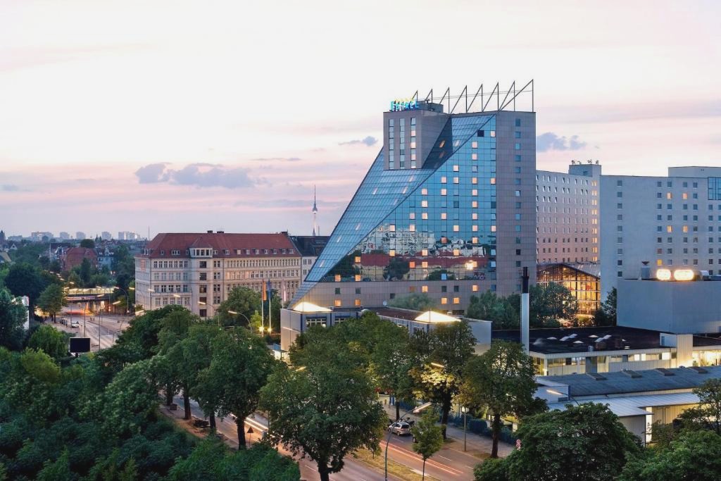 Estrel Hotel