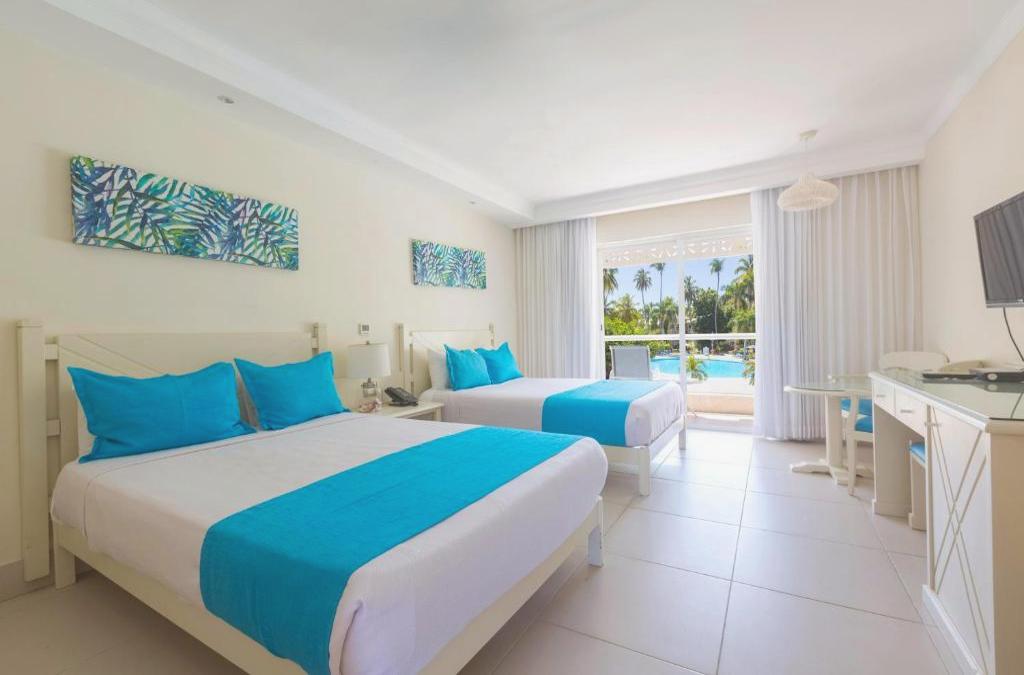 ¡Nos vamos al Caribe! Punta Cana con vuelos y Todo Incluido - Vista Sol Punta Cana Beach Resort & Spa
