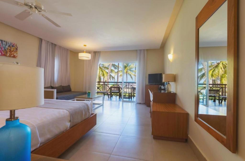 ¡Nos vamos al Caribe! Punta Cana con vuelos y Todo Incluido - Vista Sol Punta Cana Beach Resort & Spa