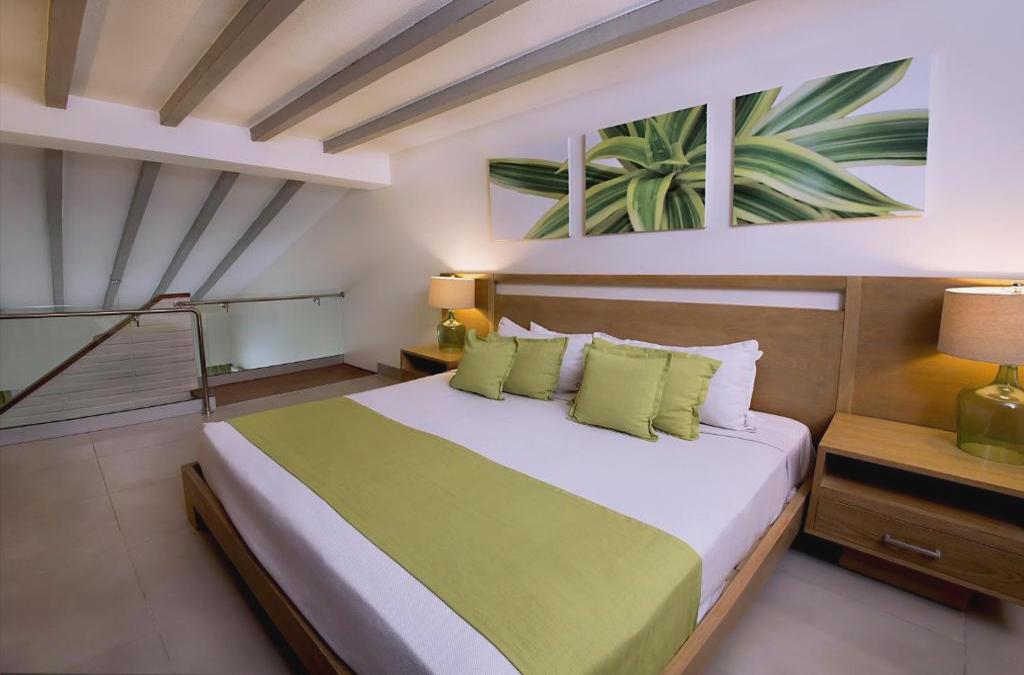 ¡Nos vamos al Caribe! Punta Cana con vuelos y Todo Incluido - Vista Sol Punta Cana Beach Resort & Spa