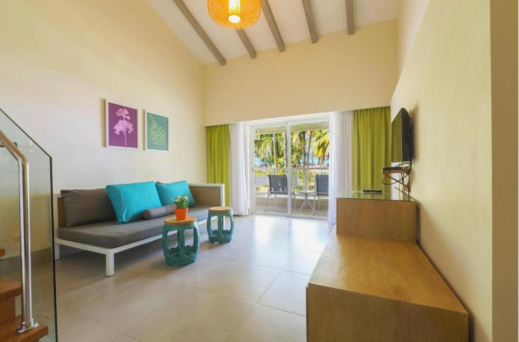 ¡Nos vamos al Caribe! Punta Cana con vuelos y Todo Incluido - Vista Sol Punta Cana Beach Resort & Spa