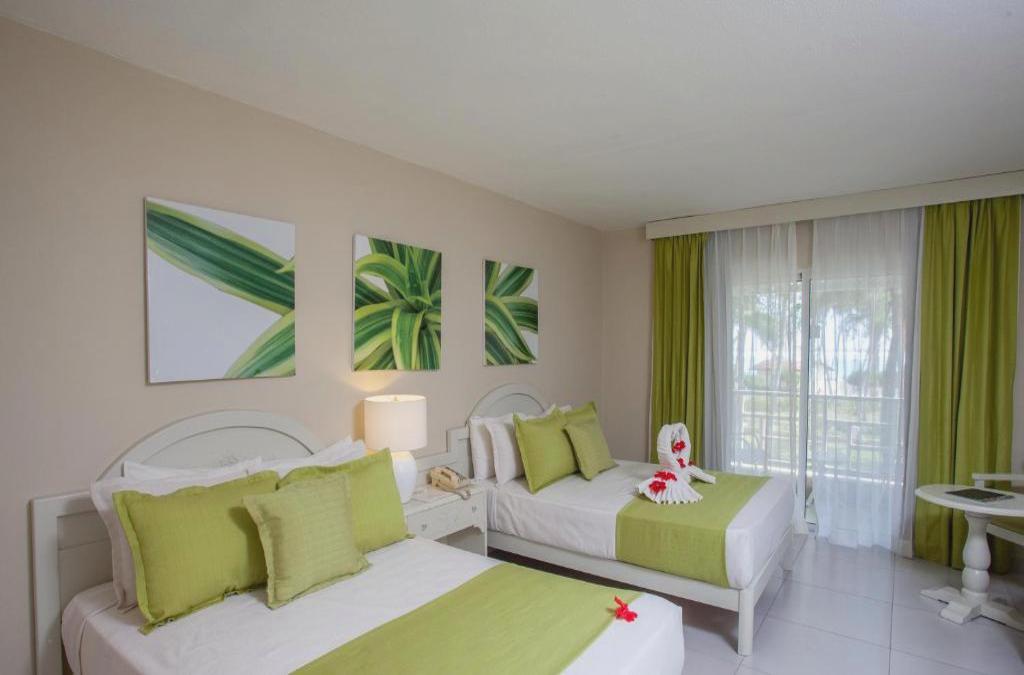 ¡Nos vamos al Caribe! Punta Cana con vuelos y Todo Incluido - Vista Sol Punta Cana Beach Resort & Spa