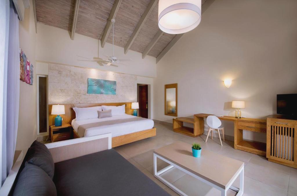 ¡Nos vamos al Caribe! Punta Cana con vuelos y Todo Incluido - Vista Sol Punta Cana Beach Resort & Spa