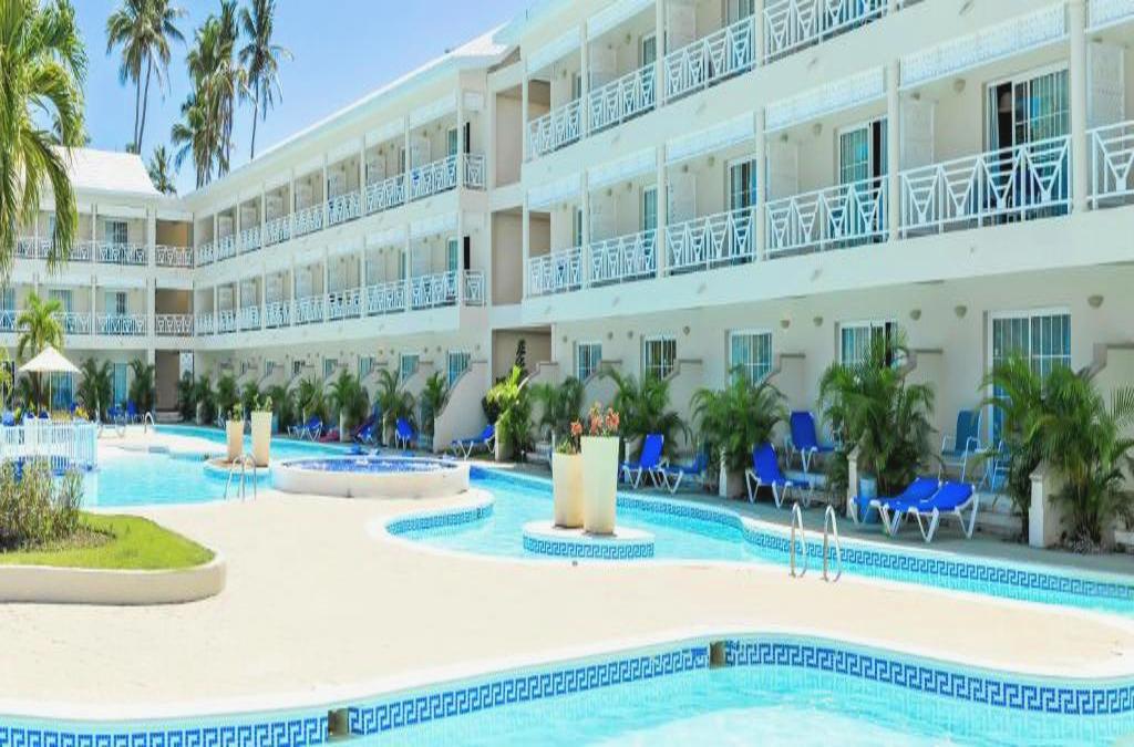 ¡Nos vamos al Caribe! Punta Cana con vuelos y Todo Incluido - Vista Sol Punta Cana Beach Resort & Spa