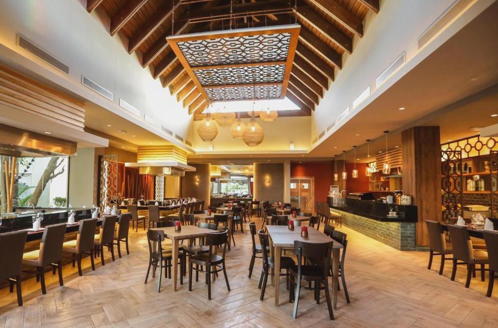¡Nos vamos al Caribe! Punta Cana con vuelos y Todo Incluido - Vista Sol Punta Cana Beach Resort & Spa