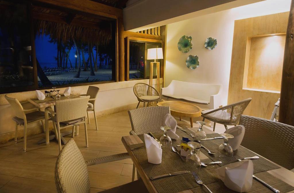 ¡Nos vamos al Caribe! Punta Cana con vuelos y Todo Incluido - Vista Sol Punta Cana Beach Resort & Spa
