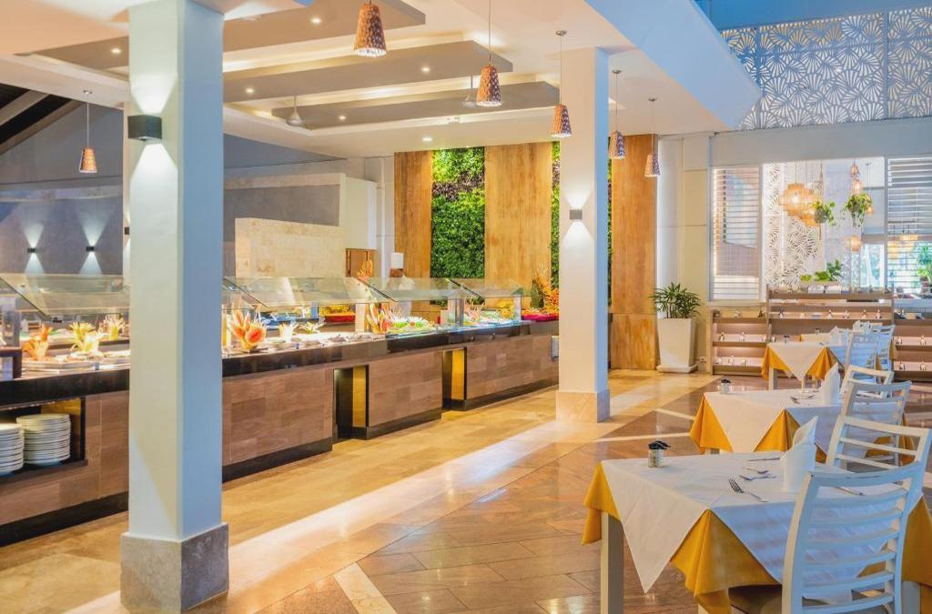 ¡Nos vamos al Caribe! Punta Cana con vuelos y Todo Incluido - Vista Sol Punta Cana Beach Resort & Spa
