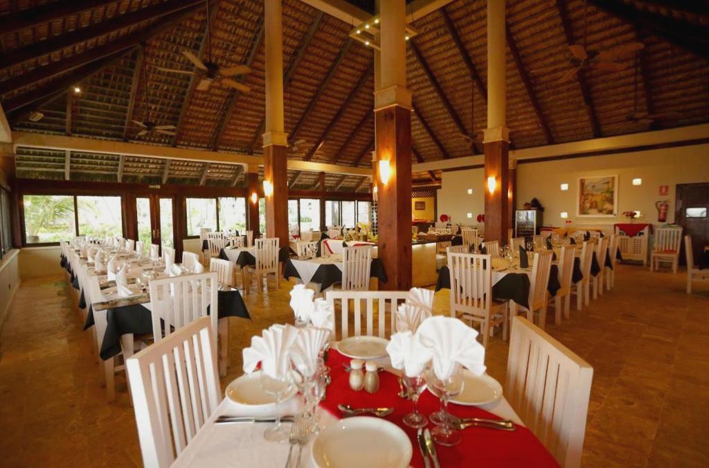 ¡Nos vamos al Caribe! Punta Cana con vuelos y Todo Incluido - Vista Sol Punta Cana Beach Resort & Spa