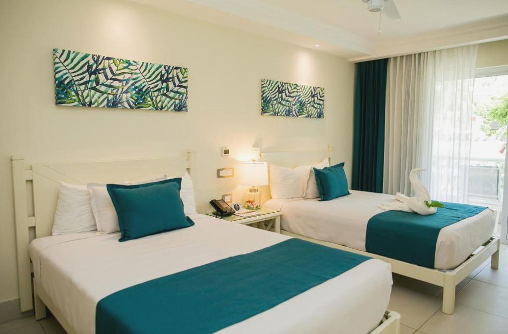 ¡Nos vamos al Caribe! Punta Cana con vuelos y Todo Incluido - Vista Sol Punta Cana Beach Resort & Spa
