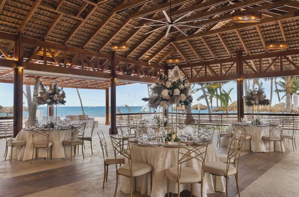 ¡Nos vamos al Caribe! Punta Cana con vuelos y Todo Incluido - Sunscape Coco Punta Cana