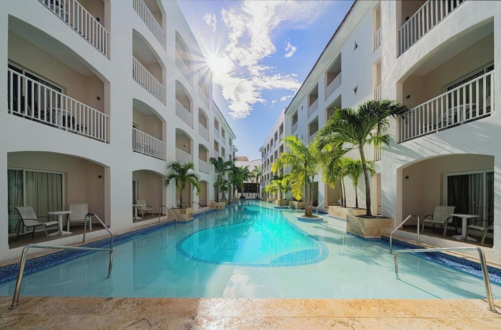 ¡Nos vamos al Caribe! Punta Cana con vuelos y Todo Incluido - Sunscape Coco Punta Cana